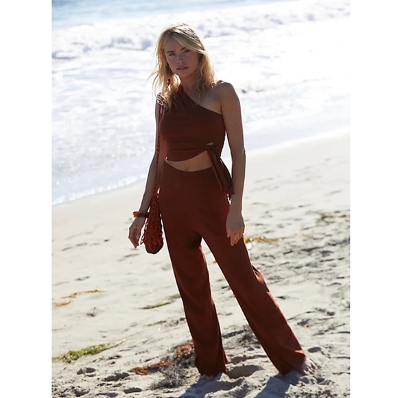 Free People Alexa Set in Coconut Shell - Picture 1 of 14